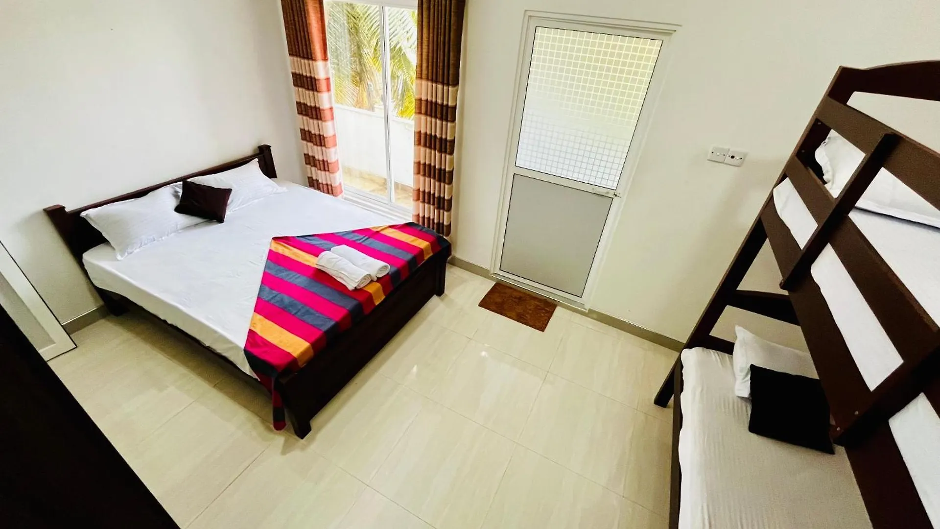 Hureshan Villa Negombo Sri Lanka